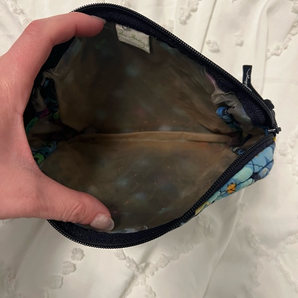 Vera Bradley Bag - Picture 3 of 3